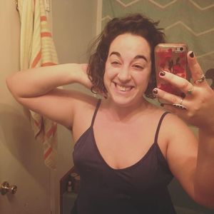 Meet your Posher, Phoebe